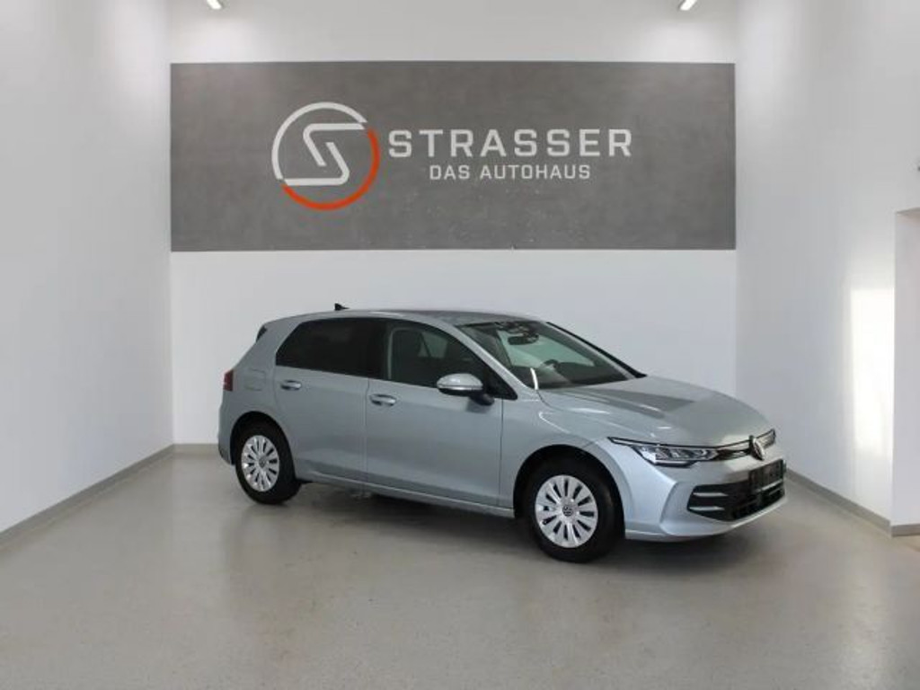 Volkswagen Golf 4Me TSI