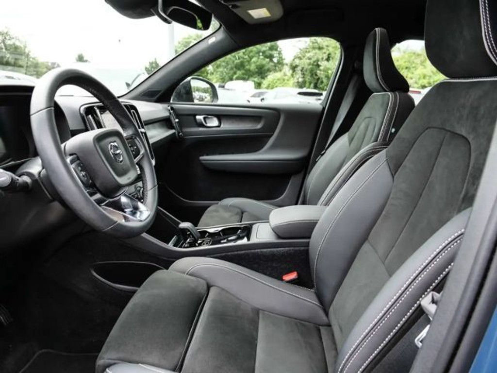 Volvo C40