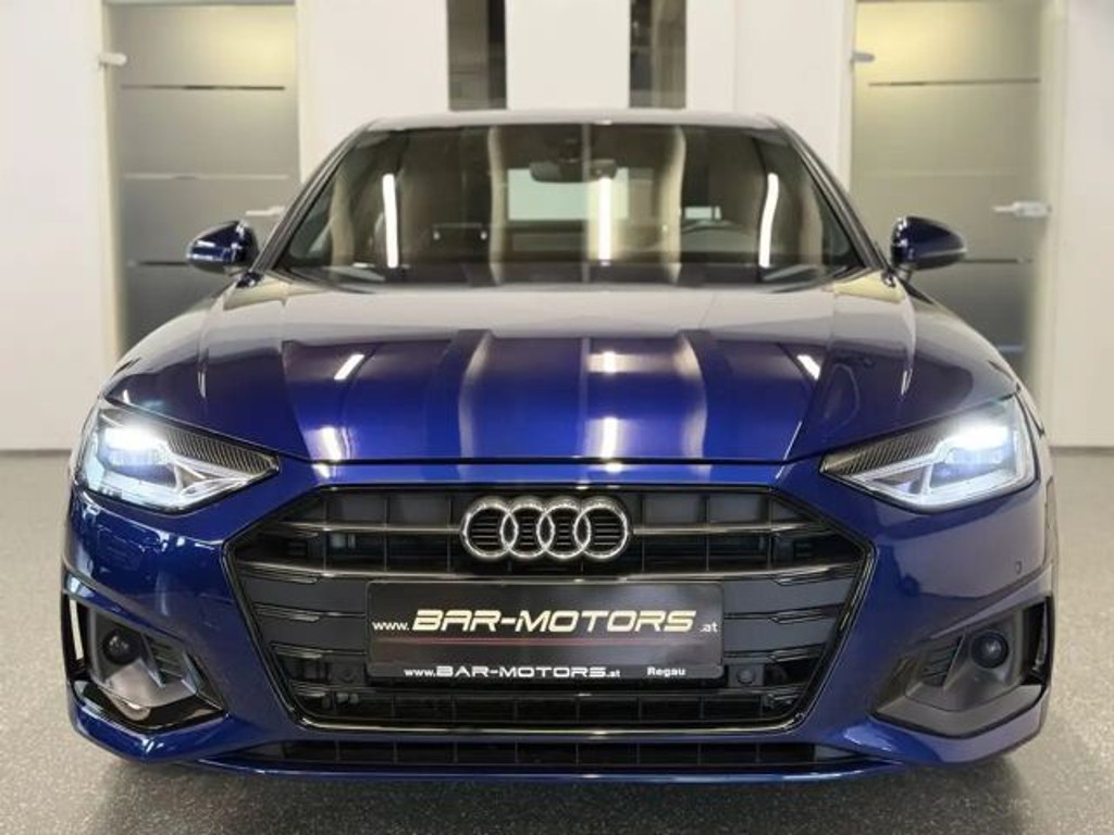 Audi A4 Sedan 40 TDI
