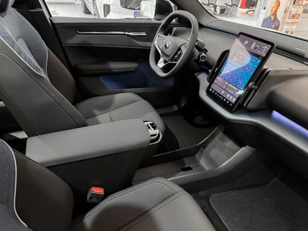 Volvo EX30