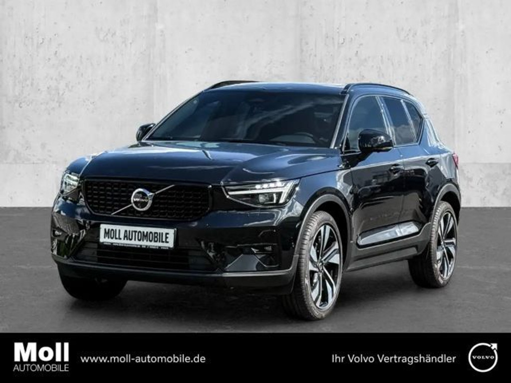 Volvo XC40 Ultimate Dark