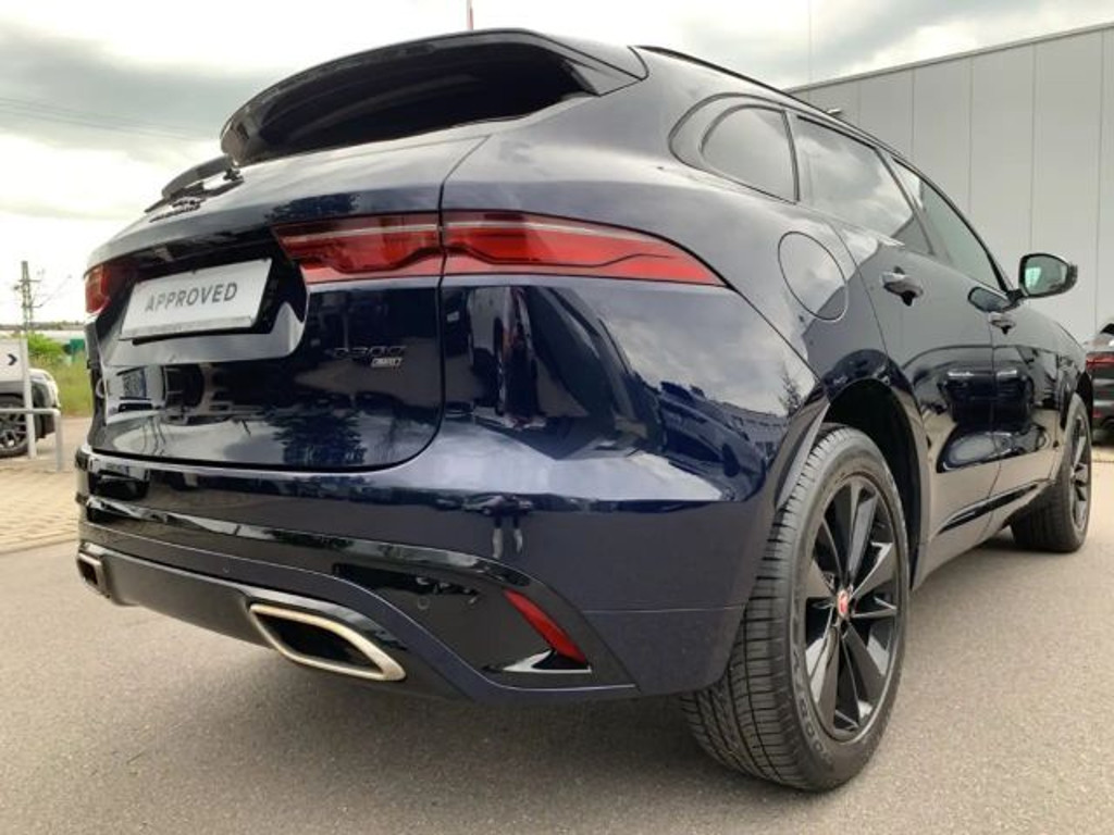 Jaguar F-Pace
