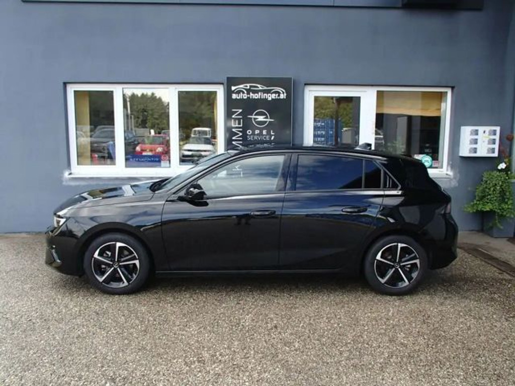 Opel Astra Ultimate