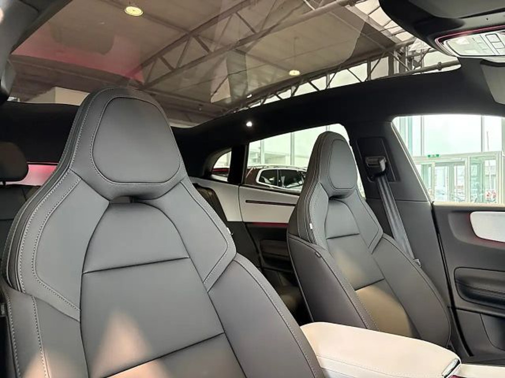 Polestar 4