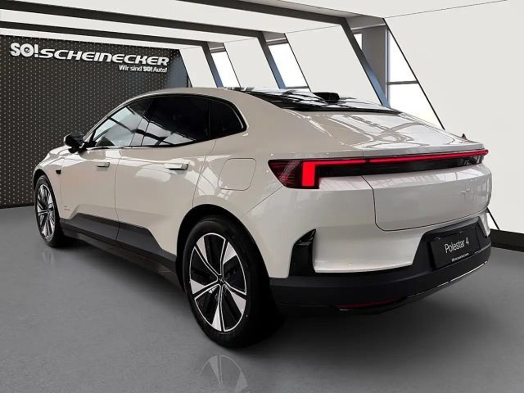 Polestar 4