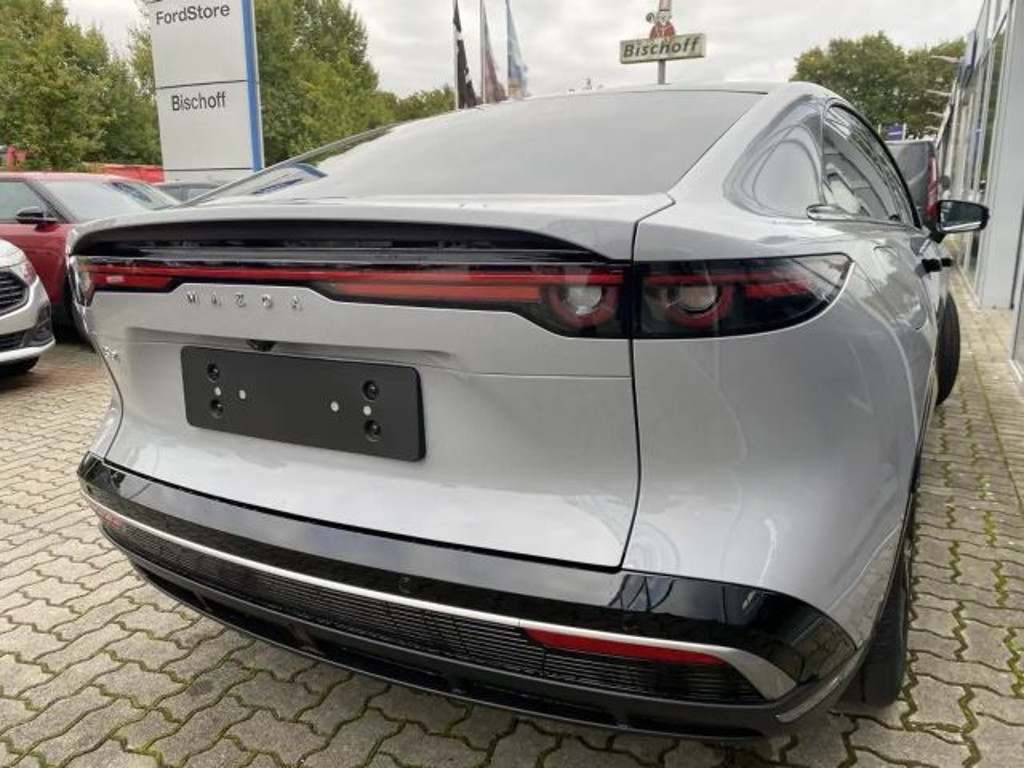Mazda 6e