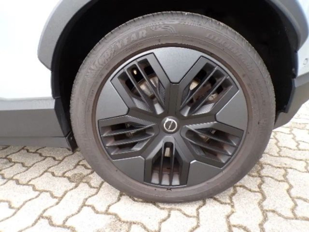 Volvo EX30