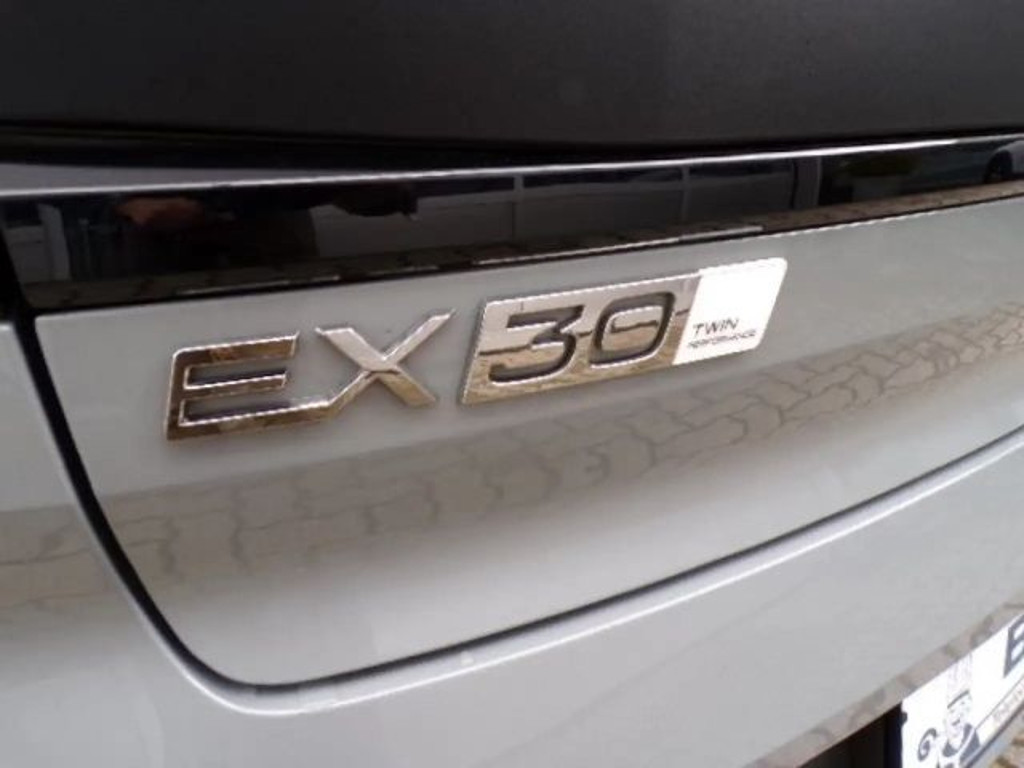Volvo EX30