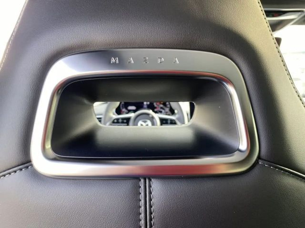 Mazda 6e