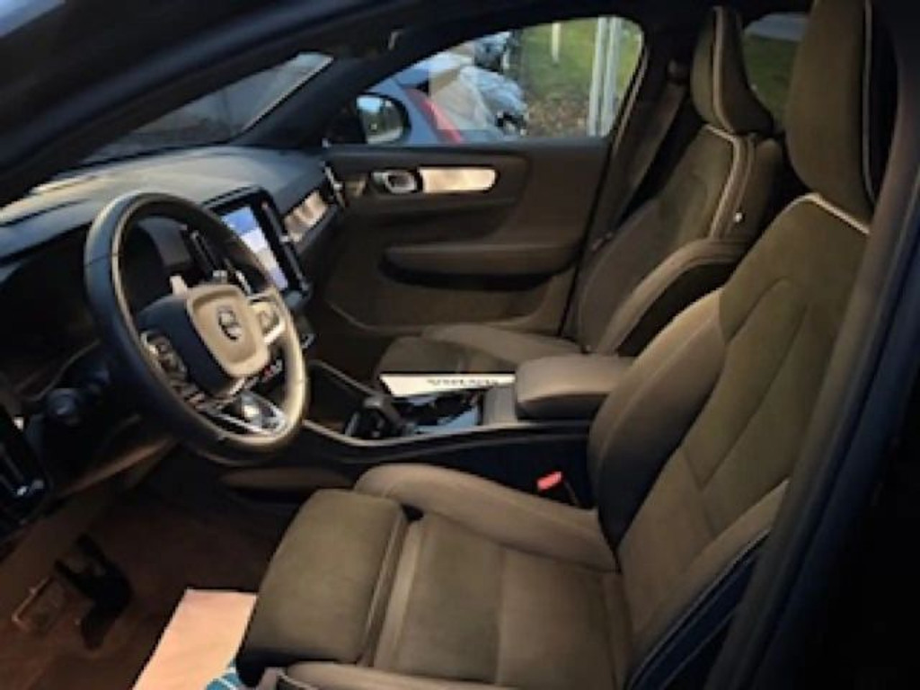 Volvo C40