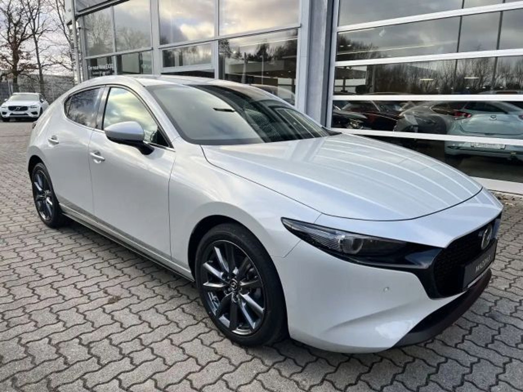 Mazda 3 SkyActiv Exclusive-line