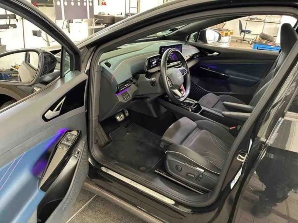 Volkswagen ID.5