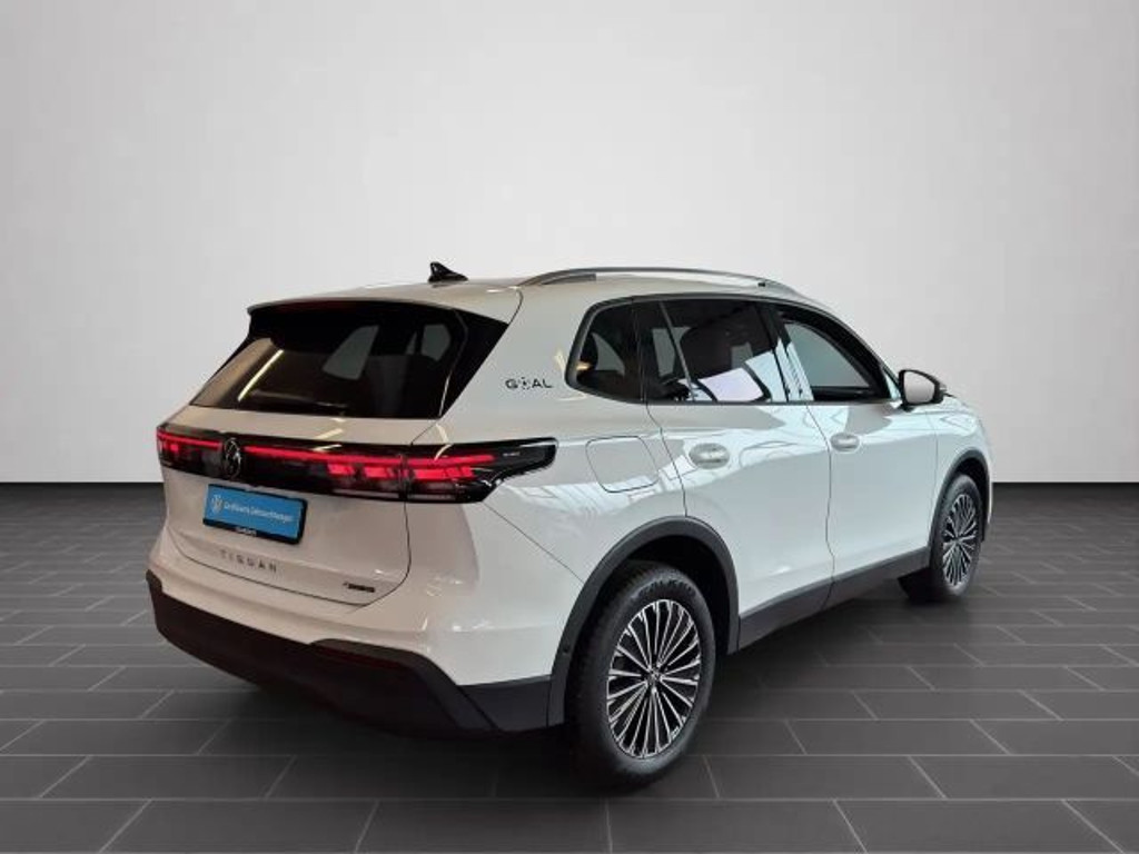 Volkswagen Tiguan IQ.Drive 2.0 TSI