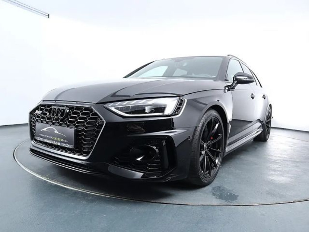 Audi RS4