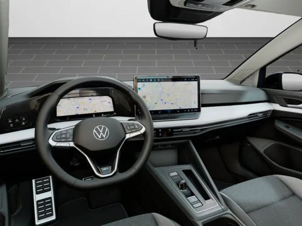 Volkswagen Golf DSG Plus Golf VIII 1.5 eTSI