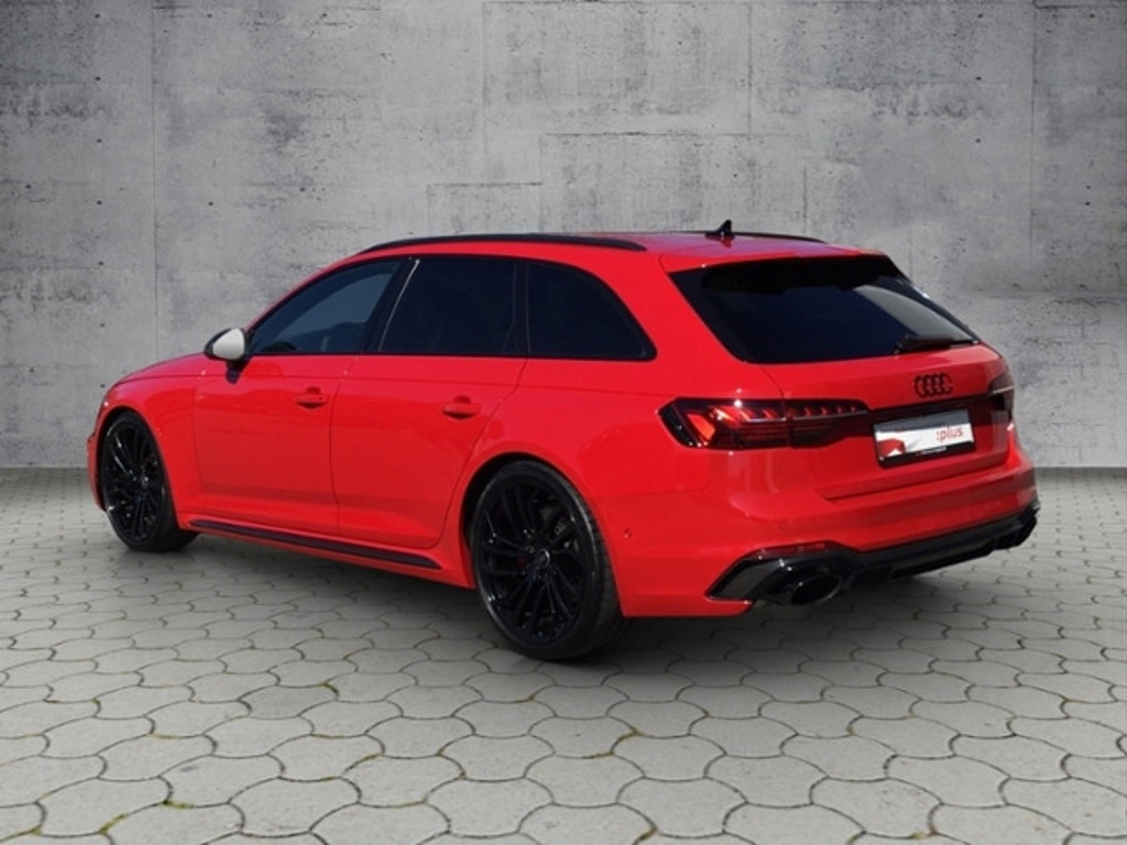 Audi RS4