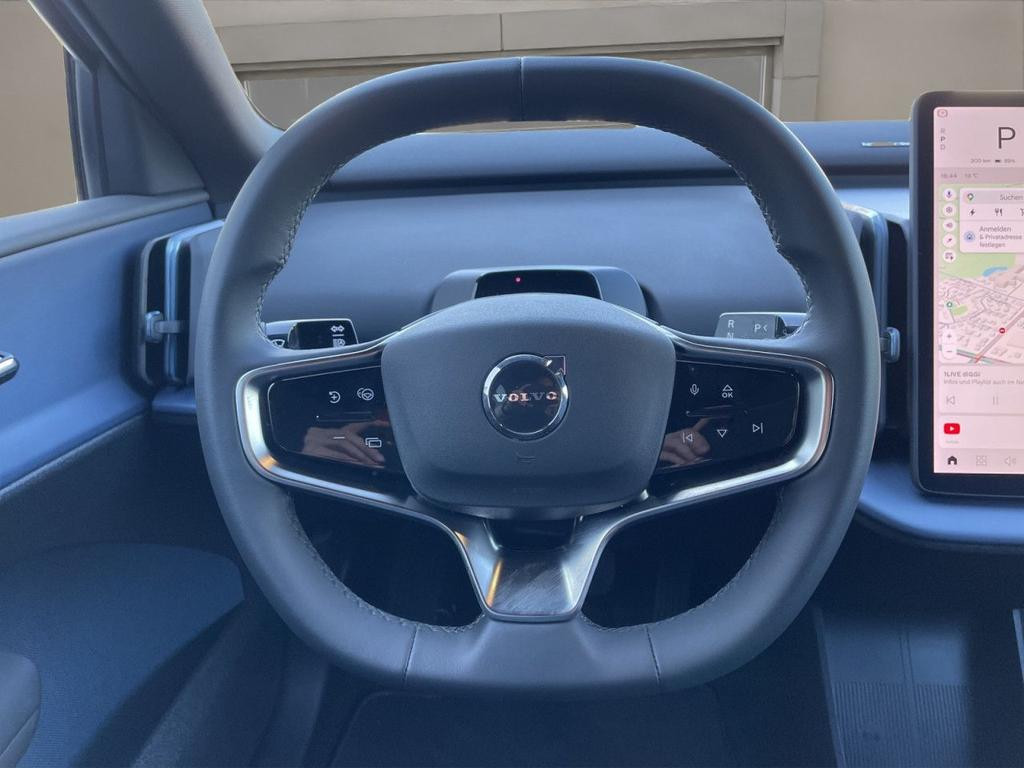Volvo EX30