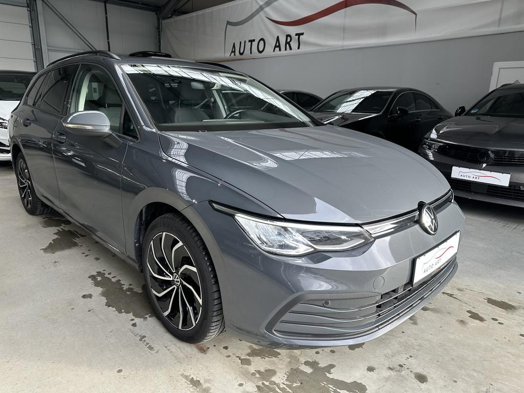 Volkswagen Golf Life