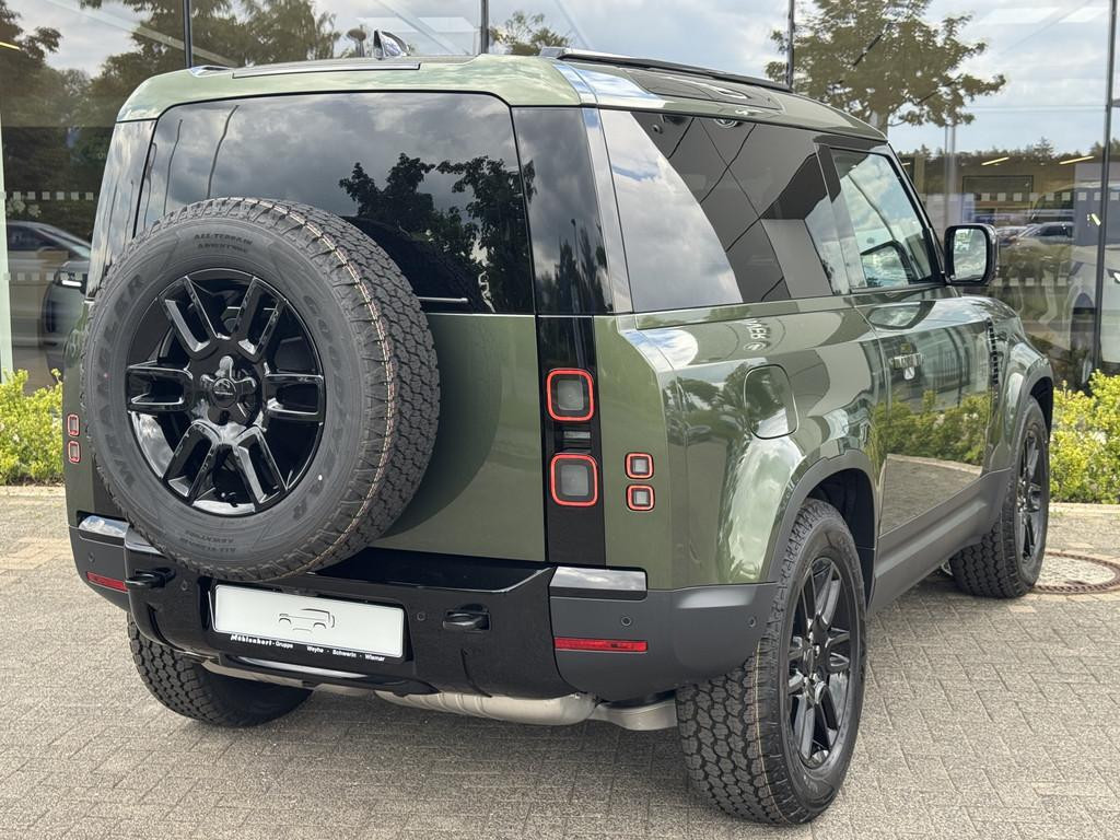 Land Rover Defender S D250 90