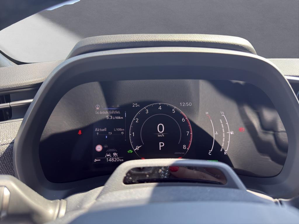 Lexus LBX