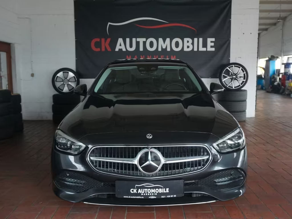 Mercedes-Benz C-Klasse C 300 4MATIC Sedan