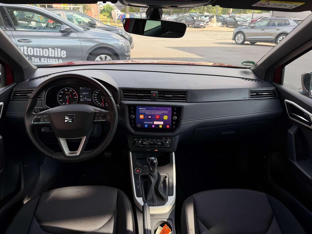 Seat Arona