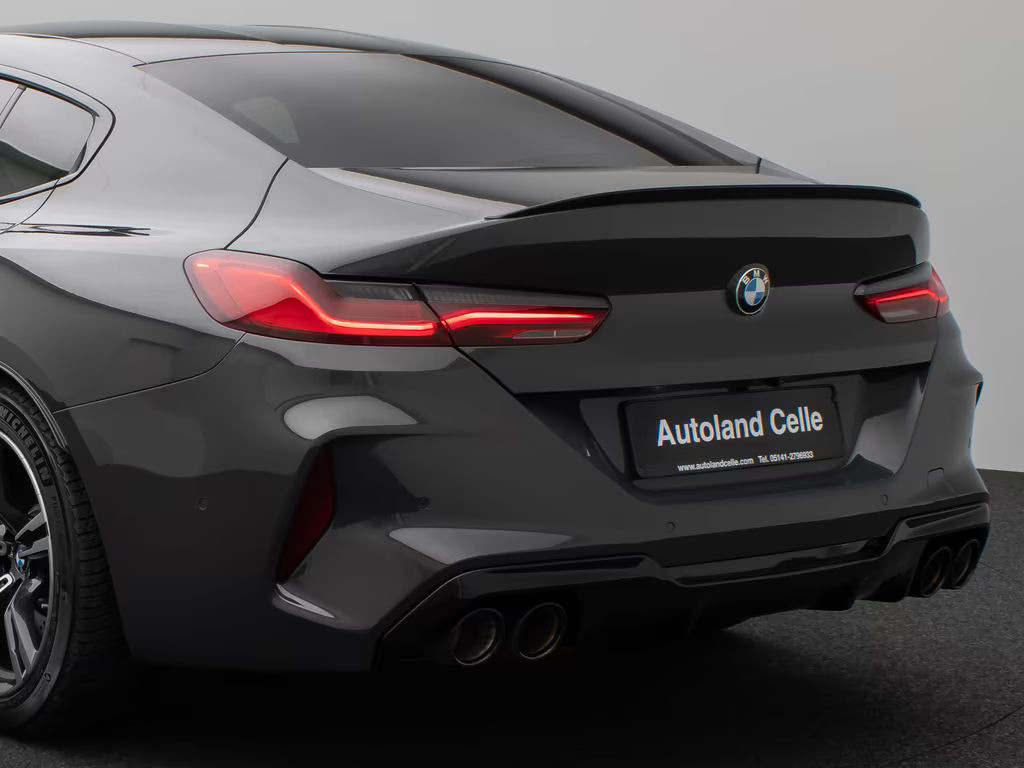 BMW M8