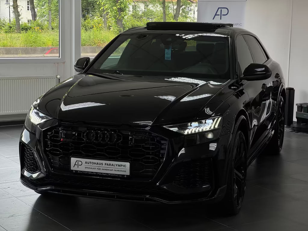 Audi RS Q8
