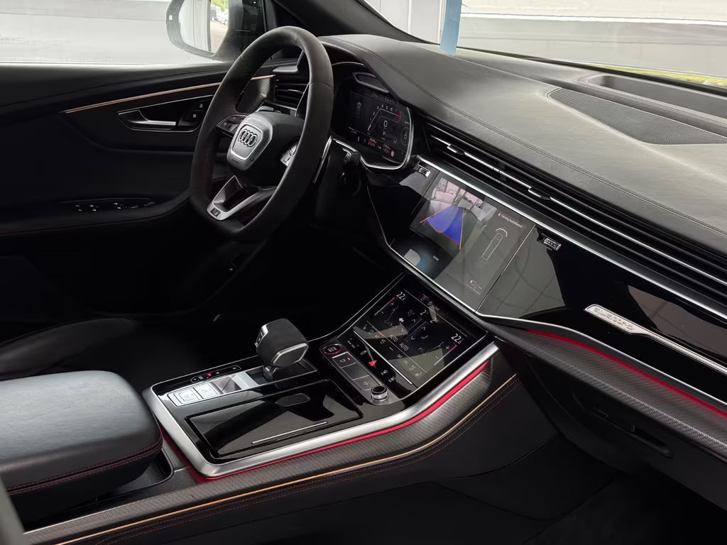 Audi RS Q8