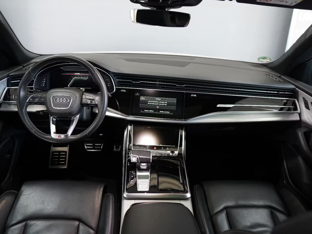 Audi SQ8