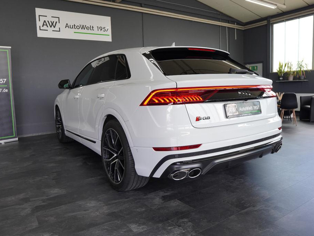 Audi SQ8