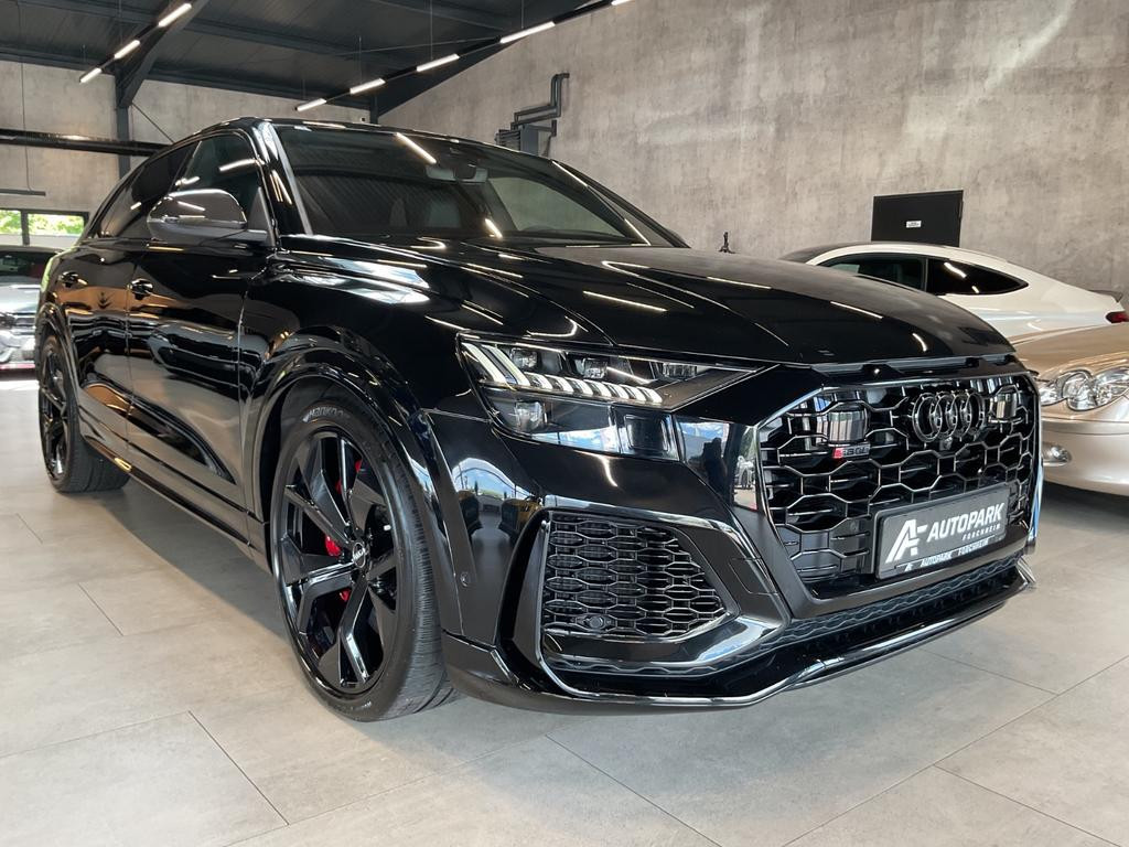 Audi RS Q8