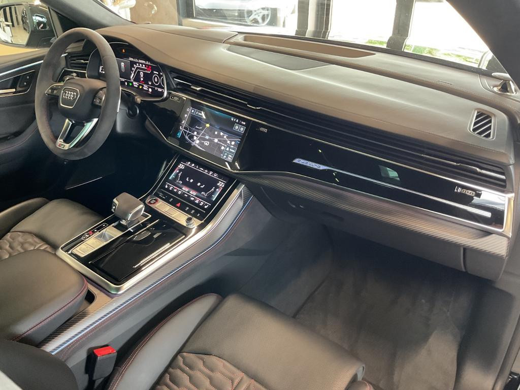 Audi RS Q8