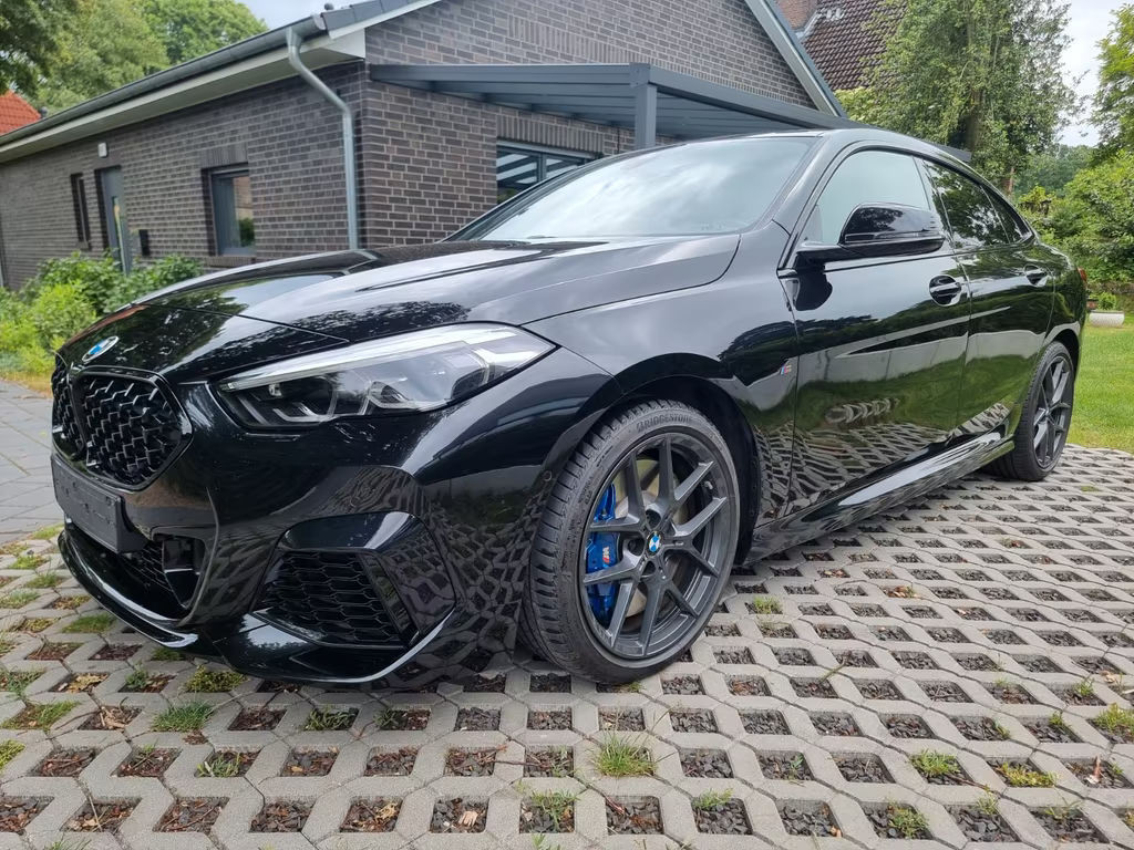 BMW M235 Gran Coupé Sedan