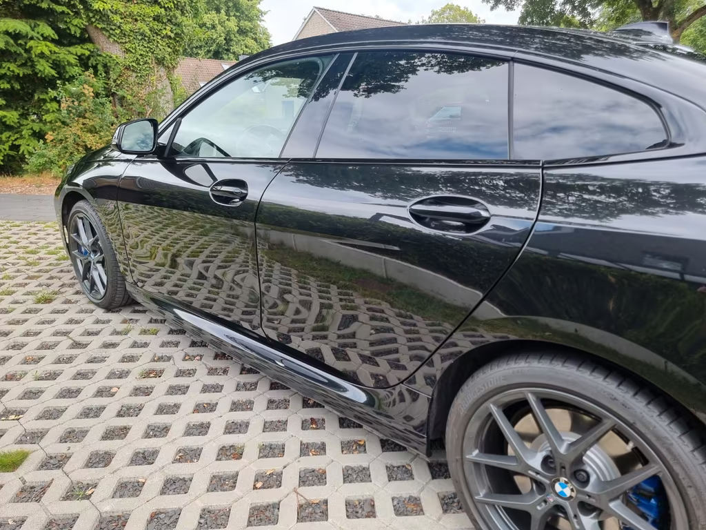 BMW M235