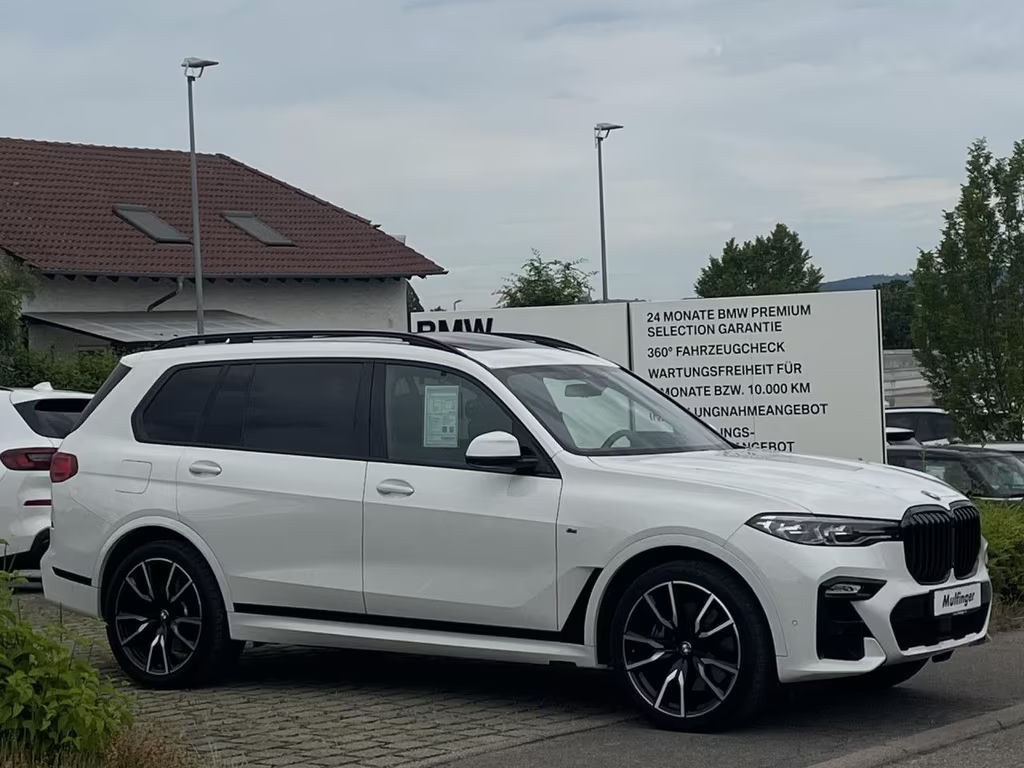 BMW X7