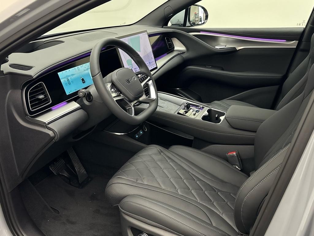 BYD Sealion 7