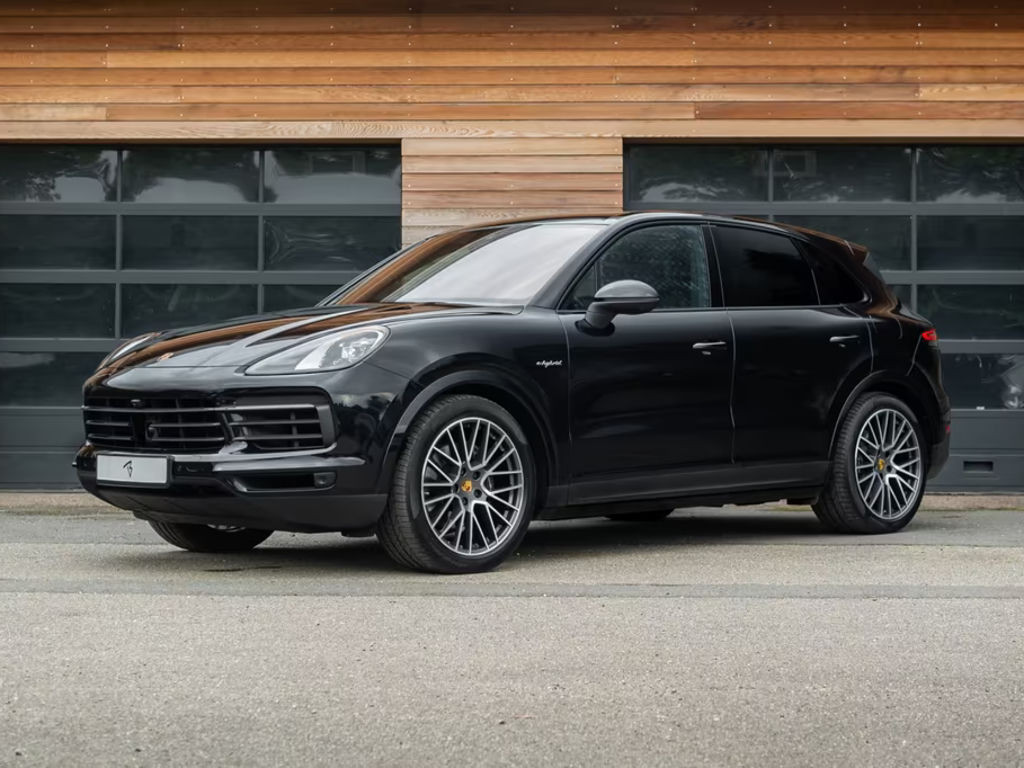 Porsche Cayenne E-Hy 462PS |BOSE|Sitzklima|HiAchsLenk