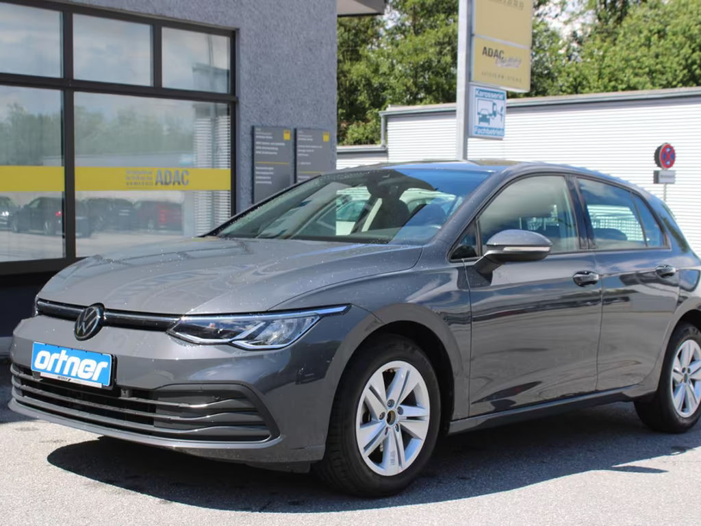 Volkswagen Golf Life 1.0 TSI