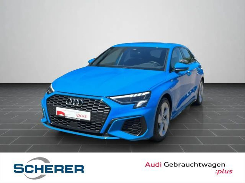 Audi A3 Sportback Sedan S-Line 35 TFSI