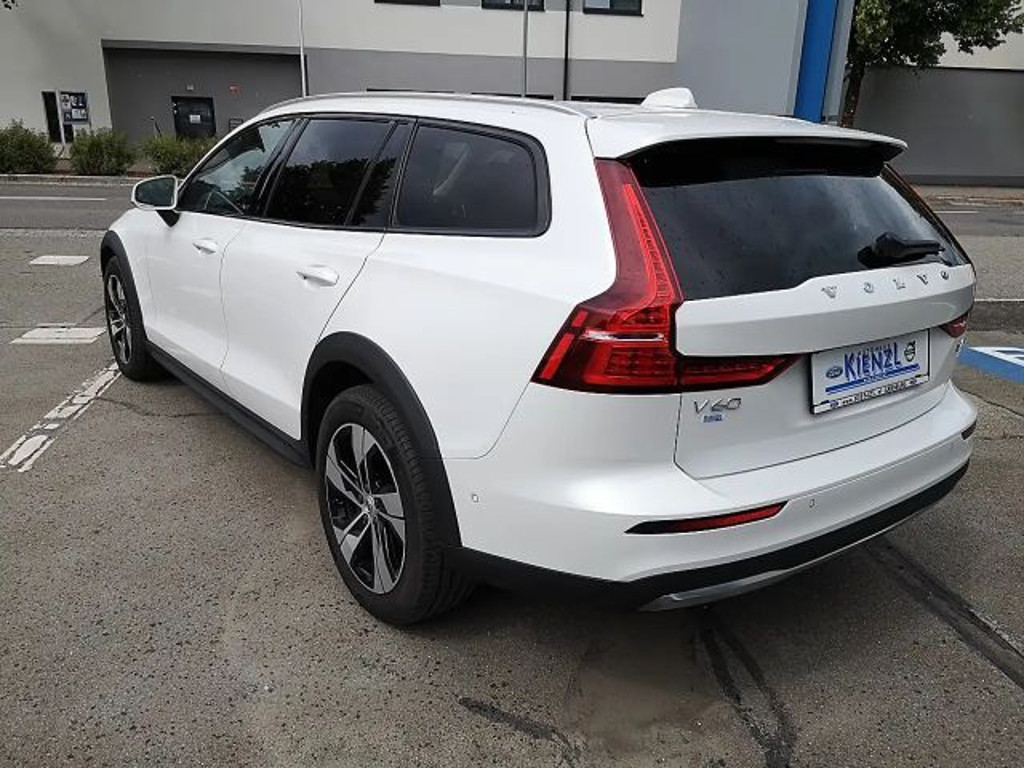 Volvo V60 Cross Country