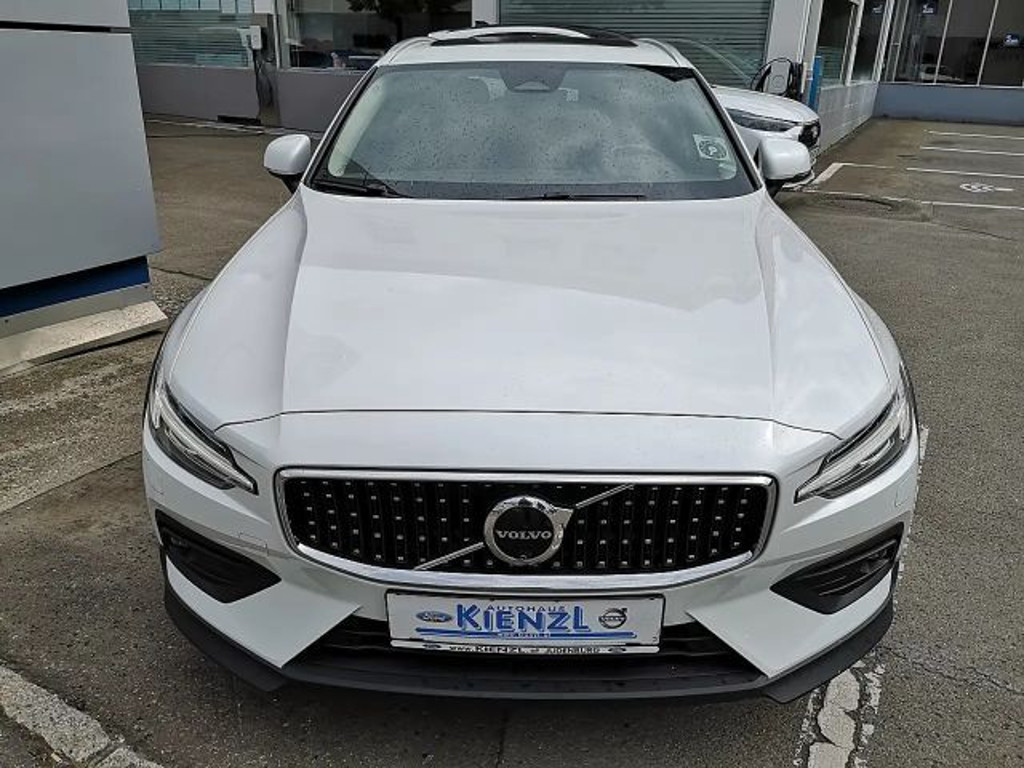 Volvo V60 Cross Country