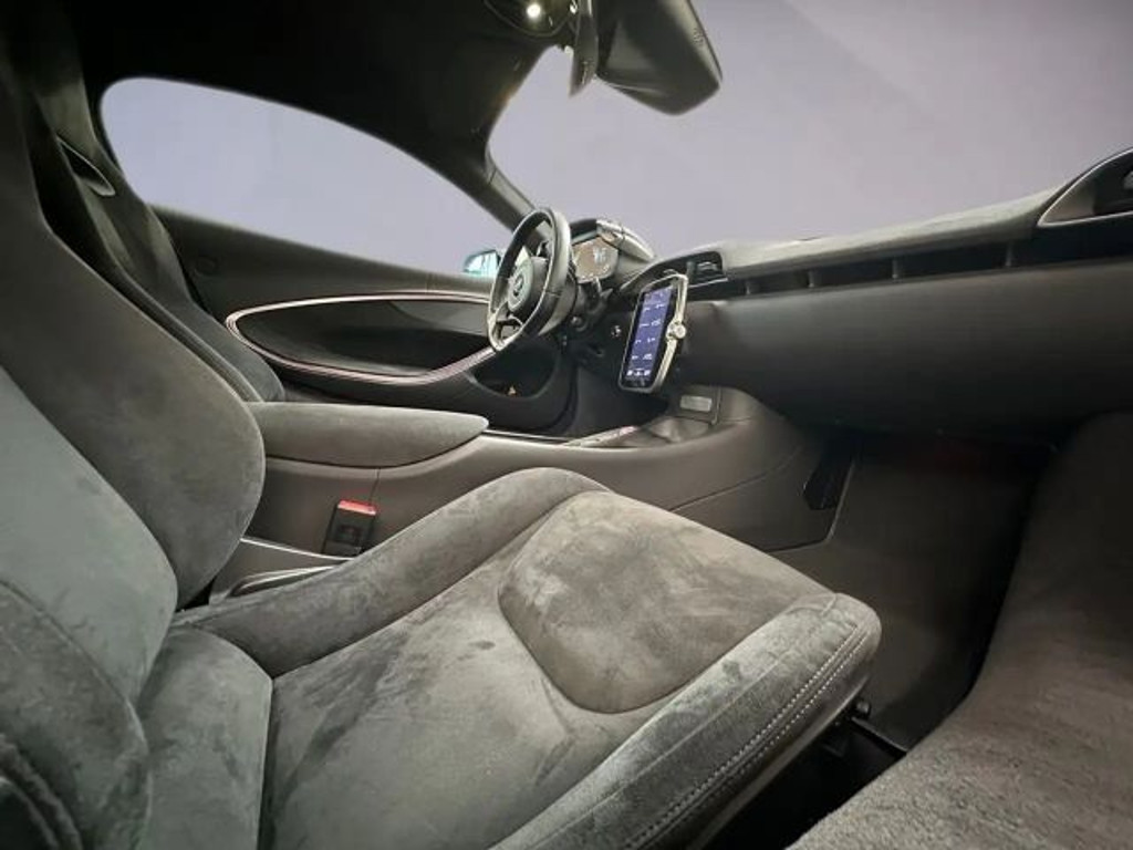 McLaren Artura