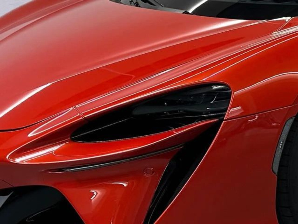 McLaren Artura