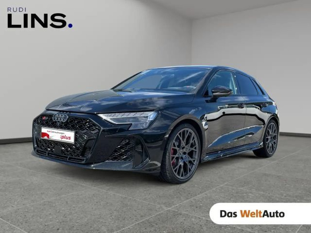 Audi RS3 Sportback Sedan