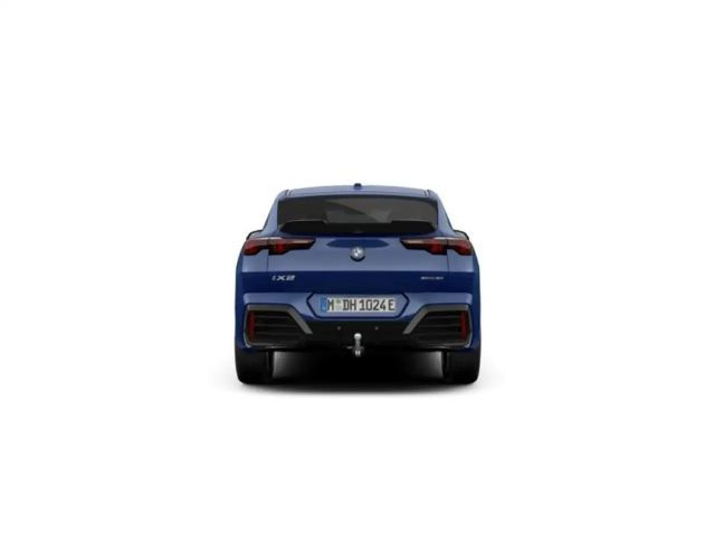 BMW iX2