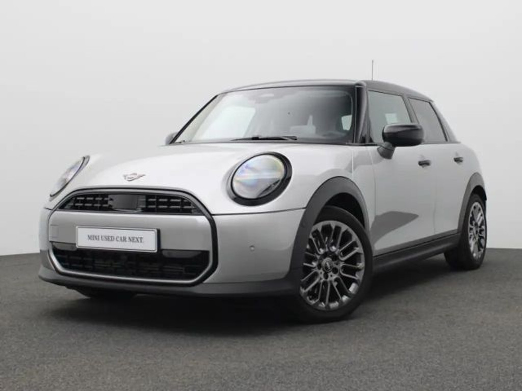 Mini Cooper AUTOMAAT - NAVI - HUD - LED