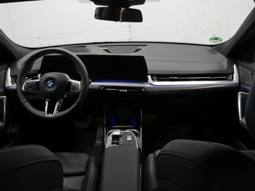 BMW iX2