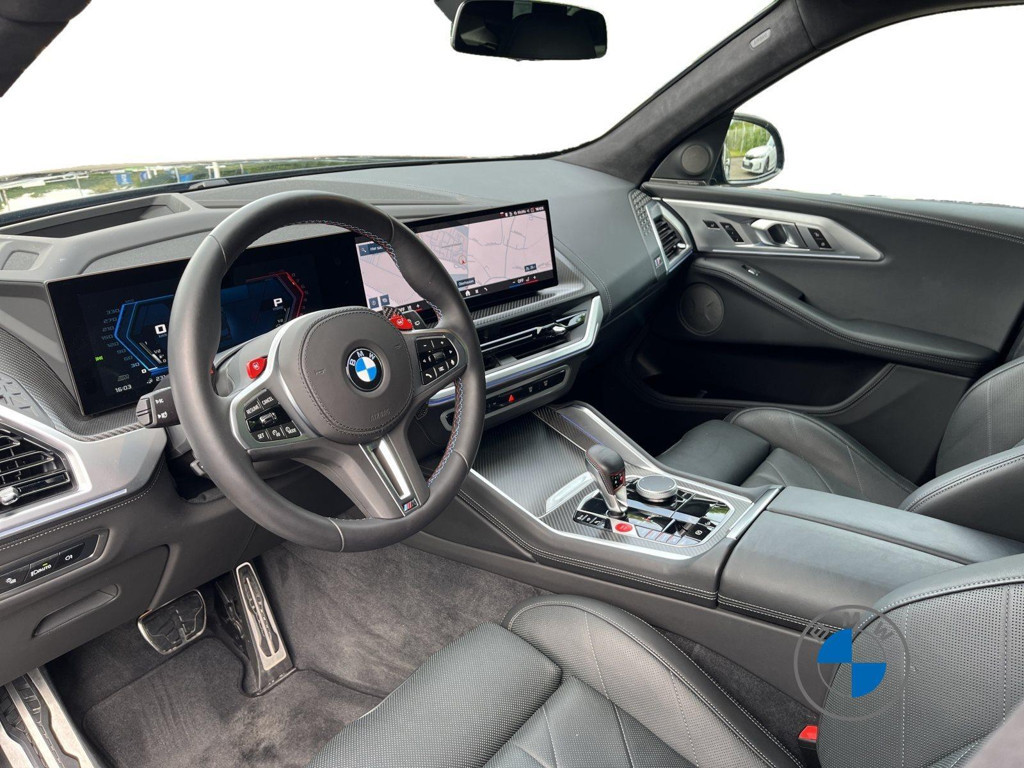 BMW XM