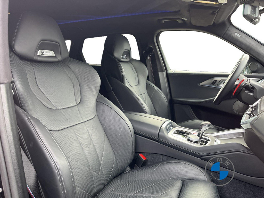 BMW XM